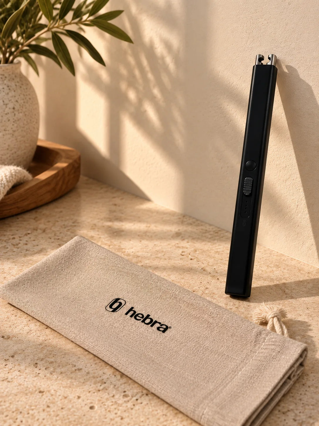 Detalle del Encendedor USB para Velas HEBRA Essence