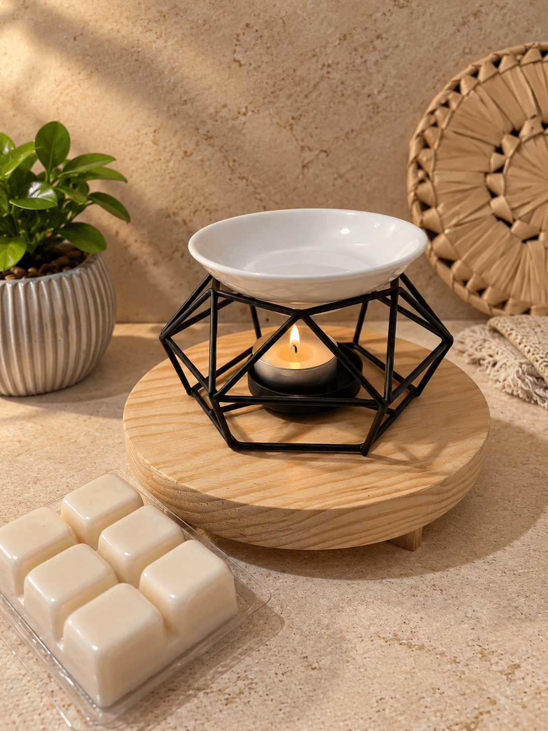 Detalle del Quemador Geométrico para Wax Melts HEBRA Essence