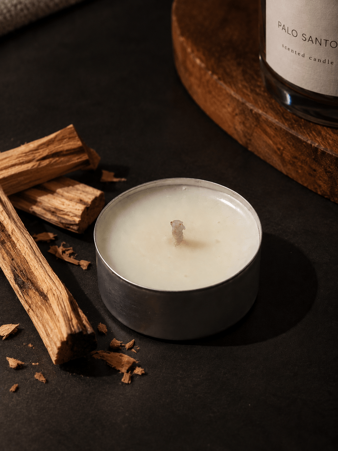 Vela de té aromática de palo santo HEBRA Essence
